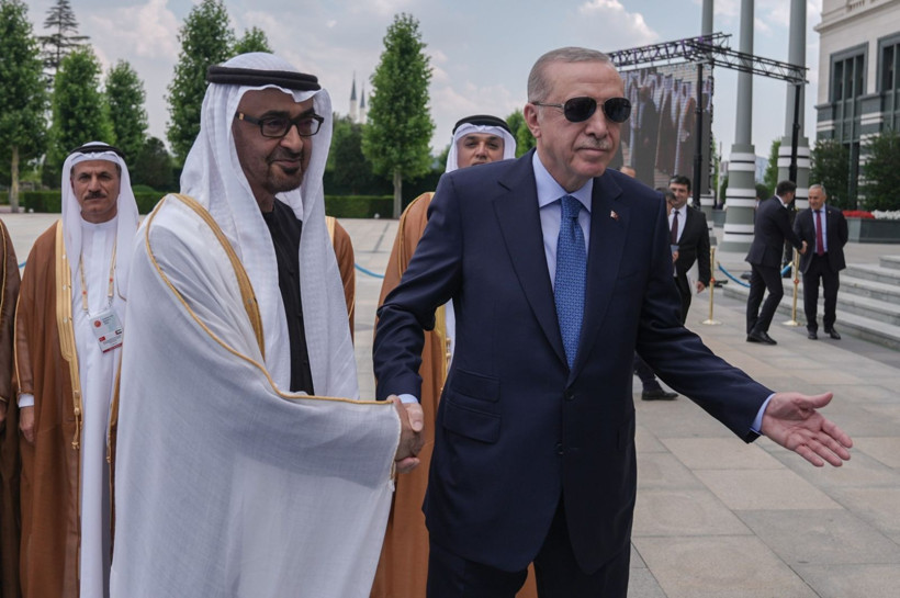 Erdoğan'dan Nahyan'a sıcak karşılama - Resim: 1