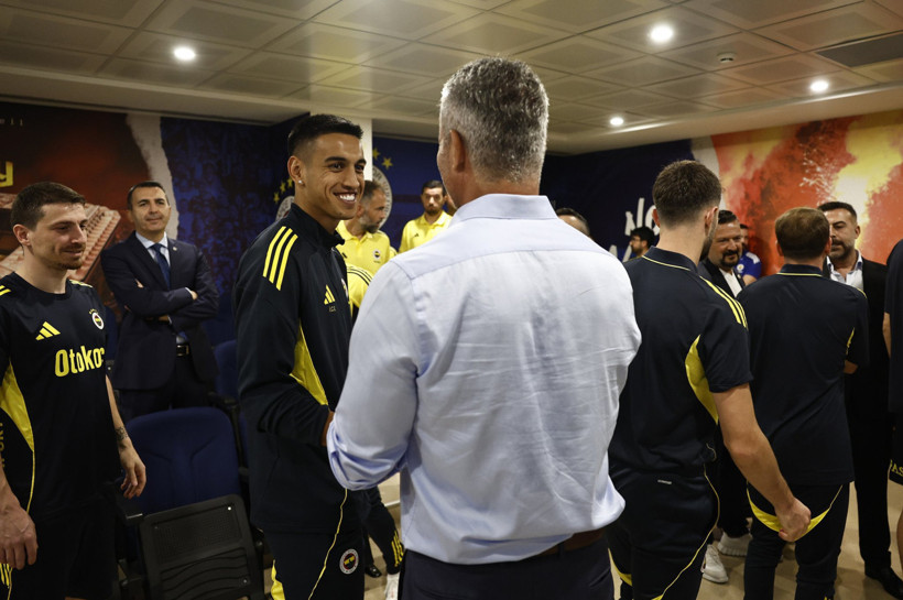 Sadettin Saran'ın Tedesco ve futbolculara ilk sözleri - Resim : 6