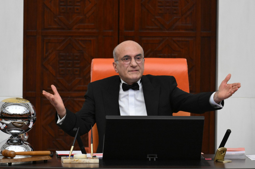 AKP'li isme sert çıktı: Genel Kurulu esir alıyorsunuz - Resim : 2