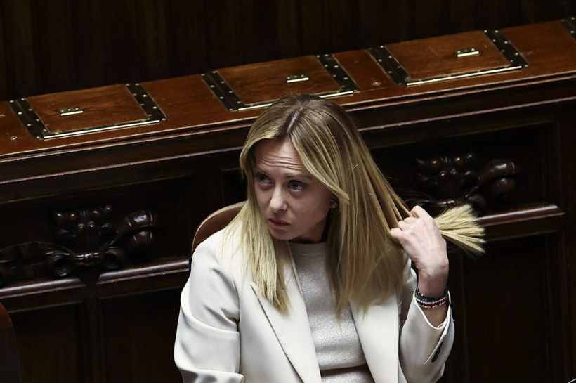 Meloni'nin Senato'daki hareketleri dikkat çekti - Resim: 7