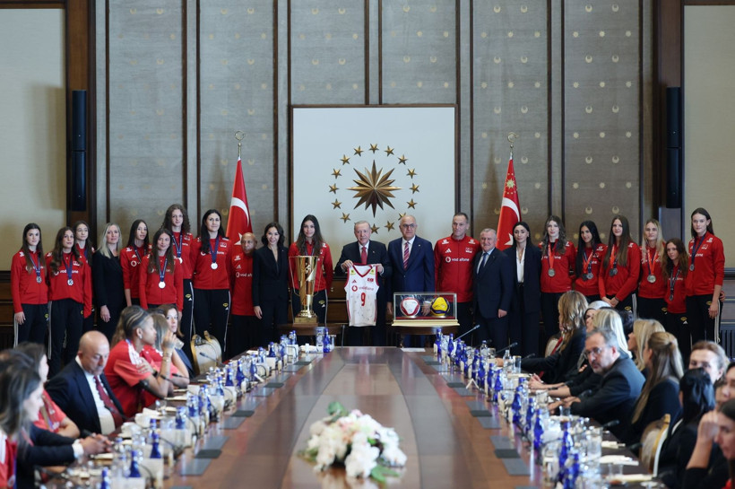 'Sultanlar', Saray'da: Tam kadro Erdoğan ziyareti - Resim: 15