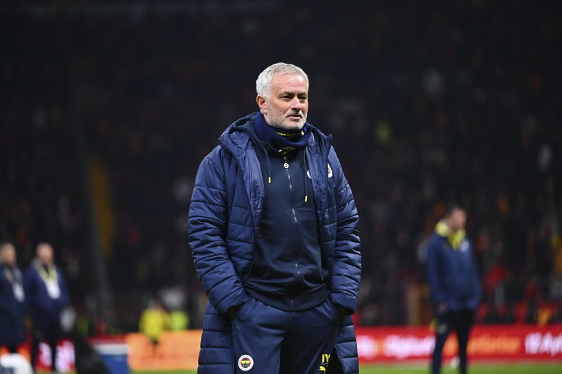 Mourinho'dan derbi sonrası olay sözler: 'Maymun gibi zıpladılar' - Resim : 1