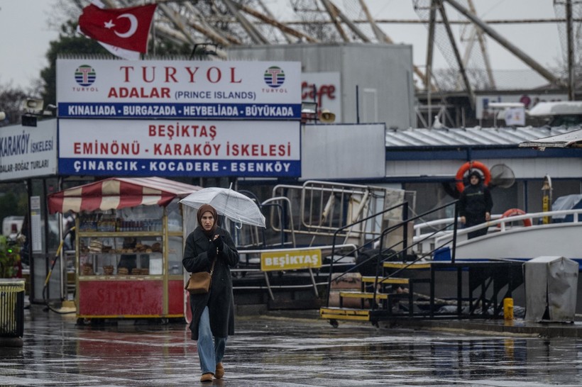 Kışlıkları geri çıkarın: Termometreler çakılacak, İstanbul donacak - Resim : 1