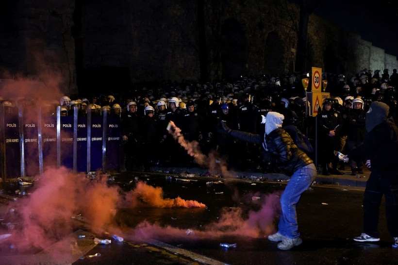 Dünya İmamoğlu eylemlerini böyle gördü - Resim: 15