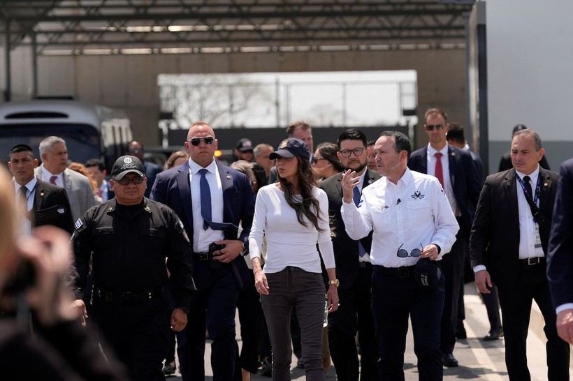 Trump'ın bakanının lüks Rolex saati kriz yarattı - Resim: 4