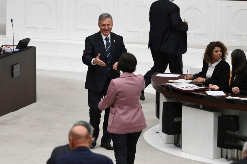 Muhalefetten AKP’ye 'önerge' golü - Resim: 4