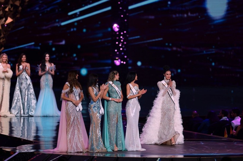 İşte dünyanın en güzeli: Miss World tacını aldı - Resim: 7