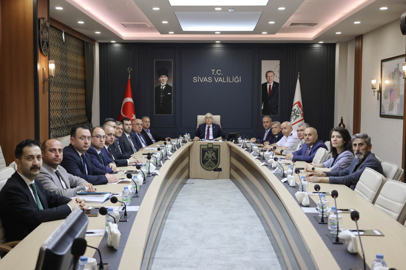 Kene Sivas'ta 7 can aldı: Valilikten açıklama geldi - Resim : 2