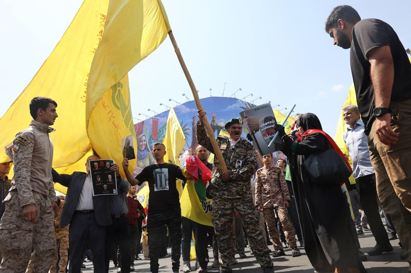 İsrail'in saldırısı sonrasında halk sokağa döküldü - Resim: 8