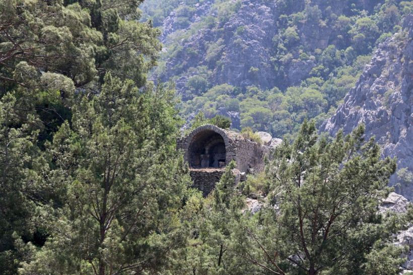 Olympos Antik Kent'te kaya mezarları gezi rotasına dahil edildi - Resim: 15