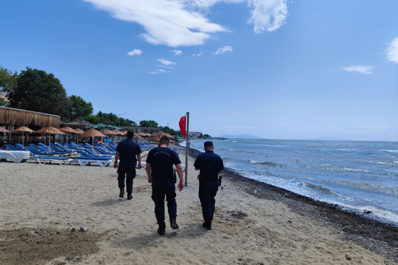 Meteoroloji uyardı, denize girmek yasaklandı - Resim: 4