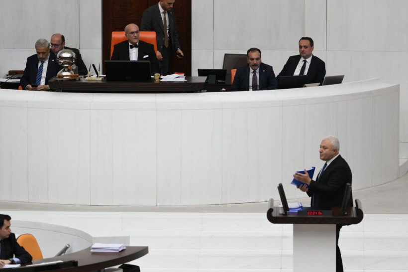 Murat Çalık'ın raporunu gösteren Tuncay Özkan: Merhamet! Merhamet! Merhamet! - Resim: 4