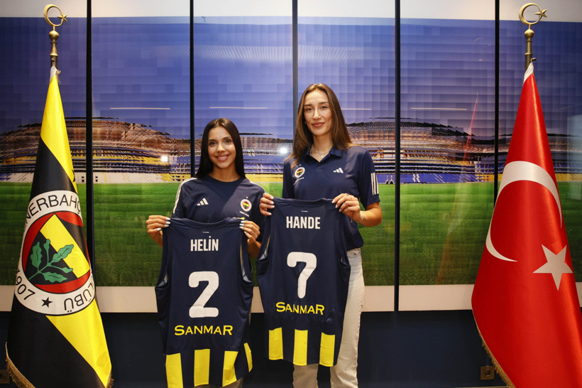 Hande Baladın ve Helin Kayıkçı Fenerbahçe'de - Resim : 1