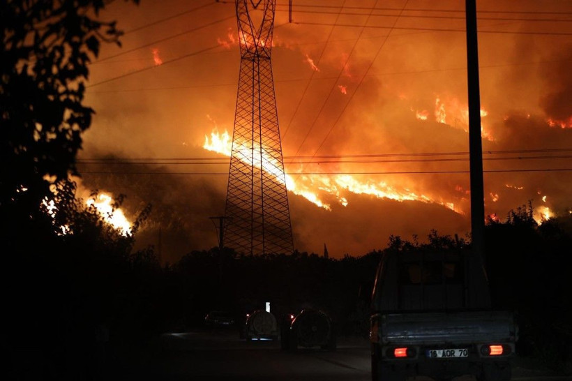 Bursa yangınından korkutan fotoğraflar - Resim: 27