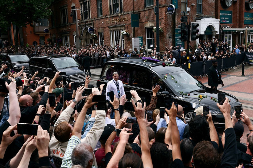 Ozzy Osbourne son yolculuğuna uğurlandı - Resim: 7