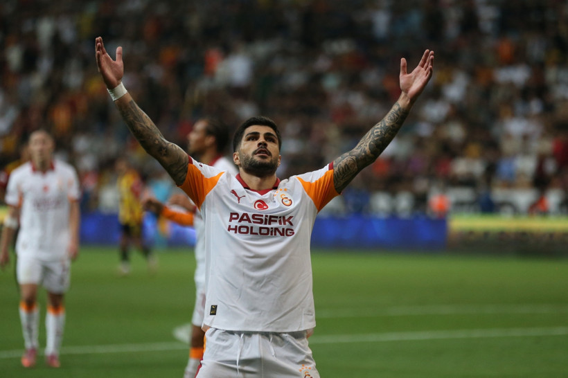 Galatasaray Kayseri'de dört köşe: Yıldızlar coştu, zirveye yerleşti - Resim : 3