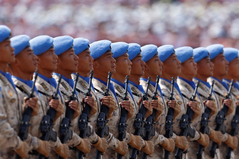 Çin'den gövde gösterisi! Düşmana korku veren mesaj! - Resim: 9
