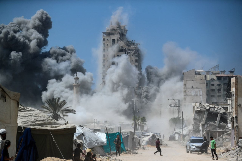 İsrail Filistin'de güpegündüz dev binayı vurdu - Resim: 4