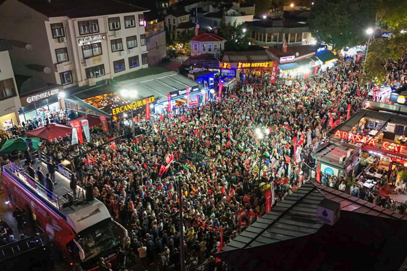 Özel'den Erdoğan'a çağrı: Bunları Trump'a söyle, seni Esenboğa'da karşılayacağım - Resim : 4