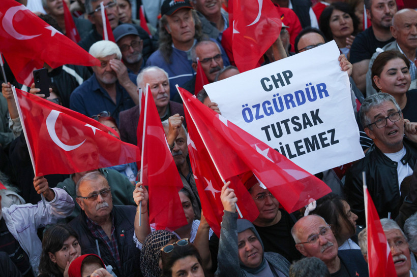 Özel'den Erdoğan'a: Meşruiyet okyanus ötesinden alınmaz - Resim : 1