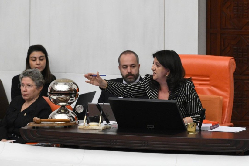 Meclis'te 'ulak' gerilimi - Resim: 3