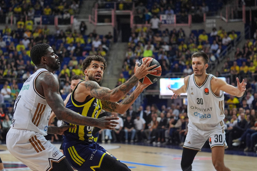 Fenerbahçe evinde dağıldı, Dubai ekibi fark attı - Resim : 1