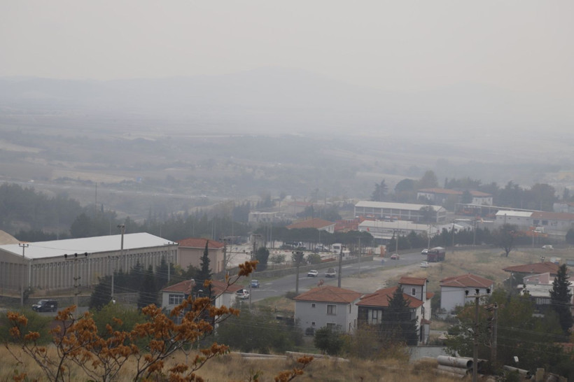 Kaymakamlık 'Ceza yazmaktan yorulduk' demişti: Şehri duman kapladı - Resim: 2