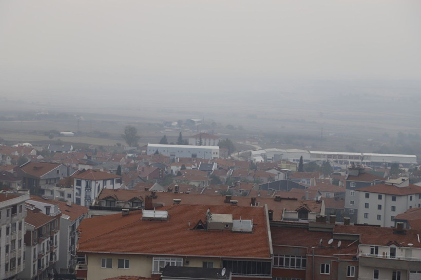 Kaymakamlık 'Ceza yazmaktan yorulduk' demişti: Şehri duman kapladı - Resim: 4
