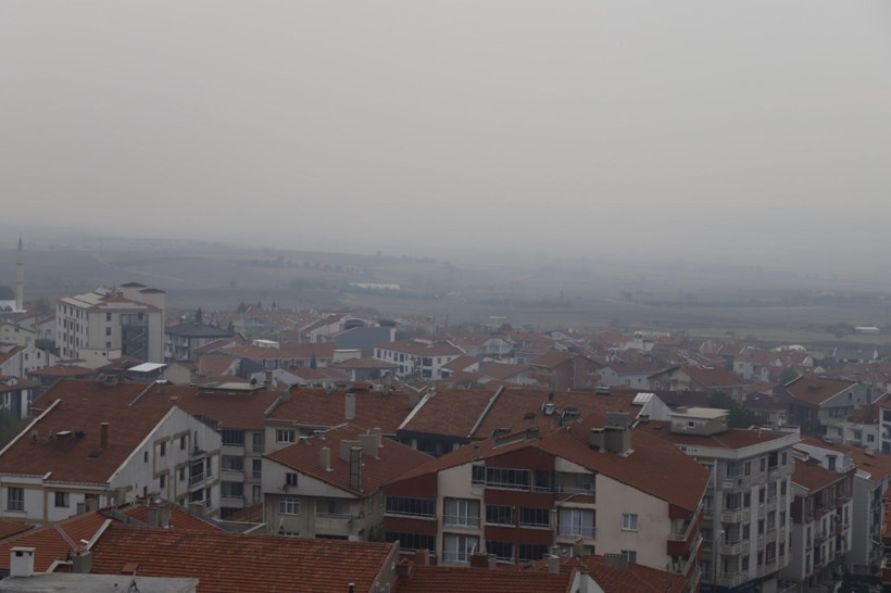 Kaymakamlık 'Ceza yazmaktan yorulduk' demişti: Şehri duman kapladı - Resim: 9