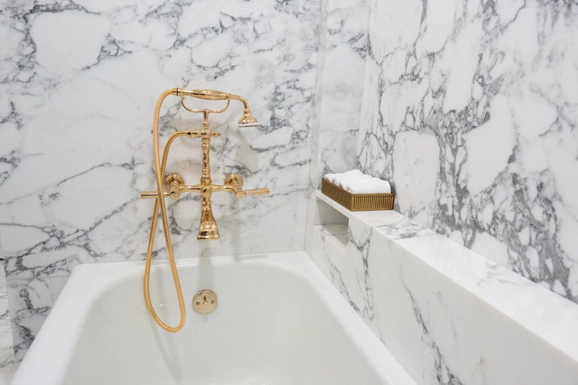 Trump’tan şaşırtan ‘banyo’ paylaşımı - Resim: 2