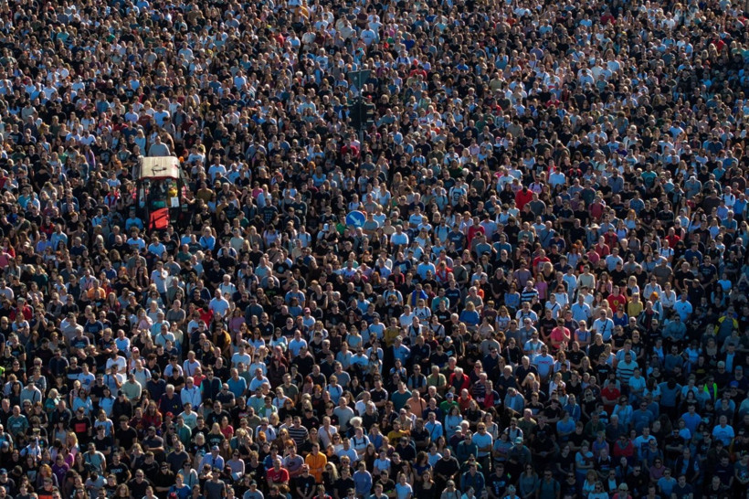 16 kişinin öldüğü gar faciasını unutmadılar, sokakları doldurdular - Resim: 2