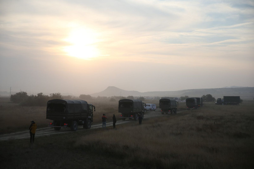 8 bin metre yükseklikte üçe bölündü: Olay yeri böyle görüntülendi - Resim: 3
