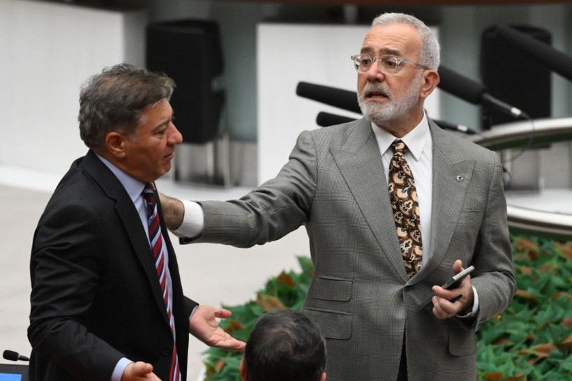 TBMM Genel Kurulu'nda gülümseten anlar - Resim: 12