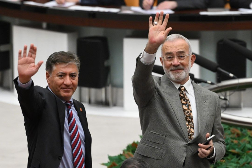 TBMM Genel Kurulu'nda gülümseten anlar - Resim: 13