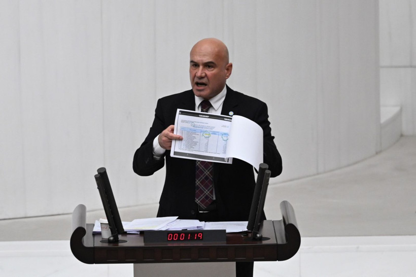 Skandalın belgesini gösterdi, AKP mahkemeyi işaret etti: Yargıya gidin, yüzleşin - Resim: 9