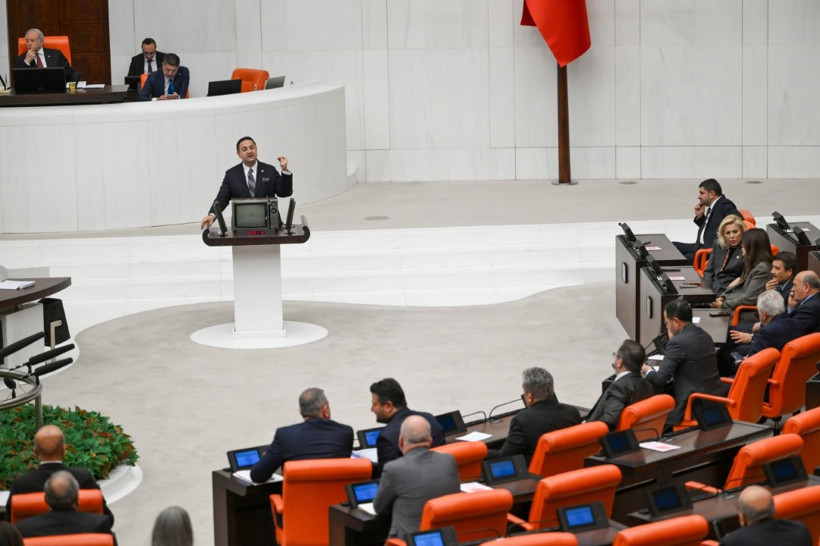 CHP’nin TRT teklifine AKP ve MHP'den ret - Resim : 1