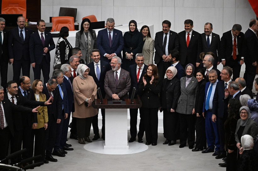 AKP'li isim 'rekor bende' dedi, kahkahayı patlattı - Resim: 1