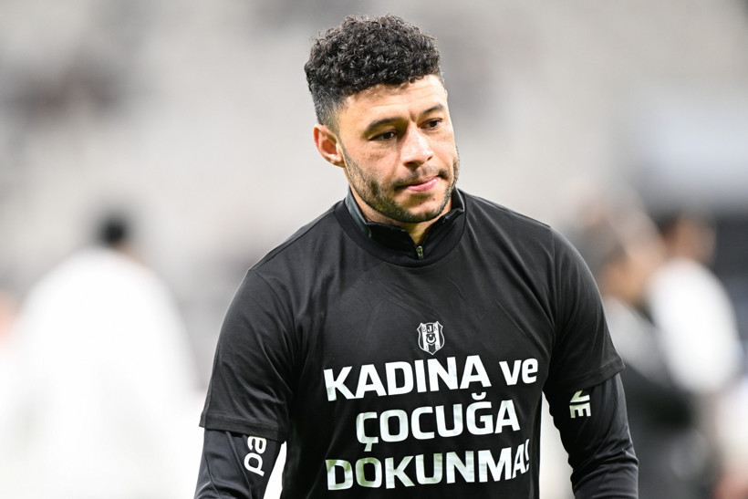 Beşiktaş’ta Van Bronckhorst’tan sürpriz tercihler - Resim : 1