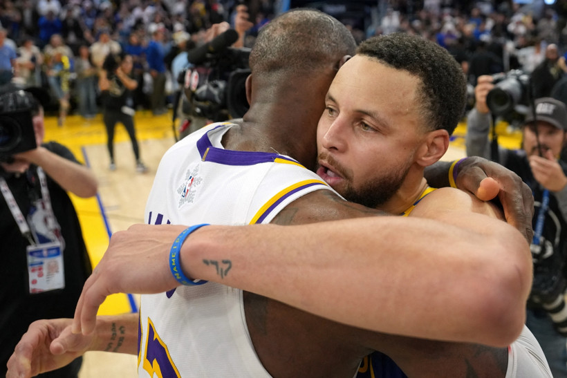 LeBron James ve Curry yine sahneye çıktı: Lakers son saniyede kazandı - Resim : 1