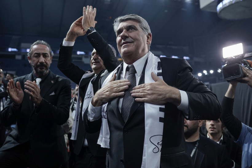 Beşiktaş Kulübü'nün 36. başkanı seçildi - Resim : 1