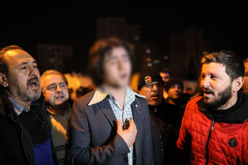 Dini değerlere hakaret eden Ferdi Tayfur hayranı tutuklandı - Resim : 1