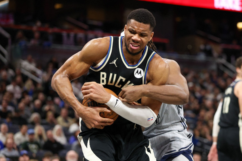 Bucks ve Kings’i yıldızları taşıdı: Ribaund canavarı Sabonis, şovmen Antetokounmpo - Resim : 2