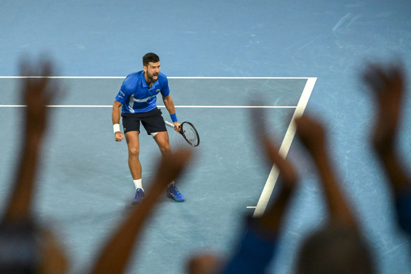 Djokovic’ten Alcaraz’a geçit yok: Avustralya Açık'ta adını yarı finale yazdırdı - Resim : 1