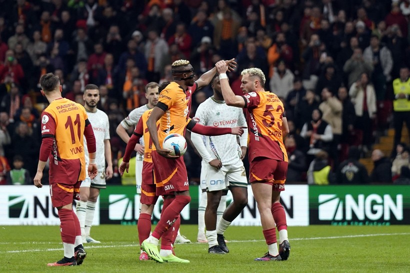 Lider Galatasaray'ı Osimhen'in penaltısı taşıdı: Konyaspor çaresiz kaldı - Resim : 2