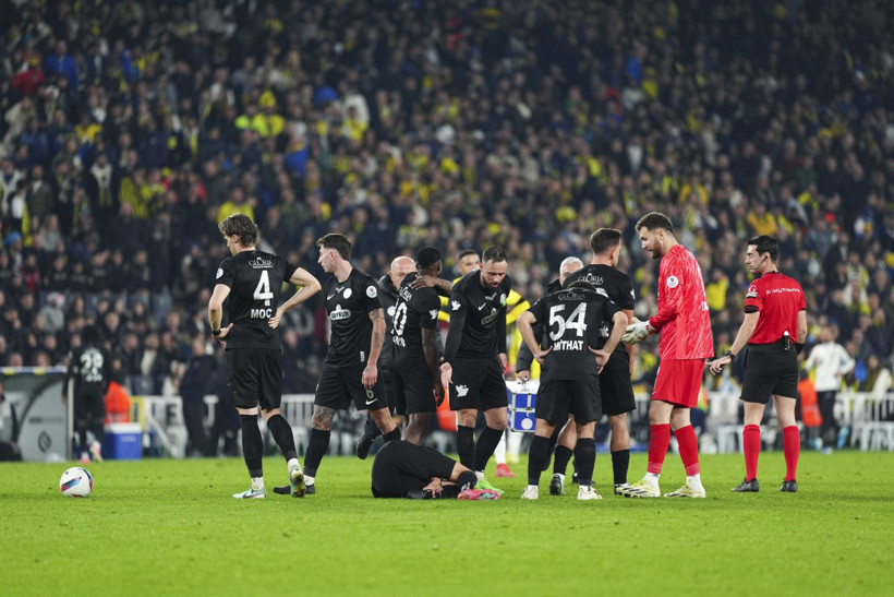 'Fener' Kadıköy'de kabustan uyandı: Dzeko ve En-Nesyri sahnede - Resim : 1