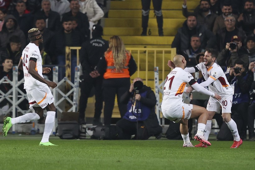 Galatasaray, Gaziantep FK deplasmanında tek golle kazandı, rekor kırdı! - Resim : 2