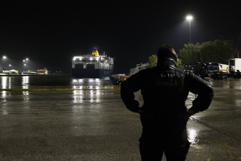 Ege'de büyük kaçış: Adaları boşalttılar - Resim: 5