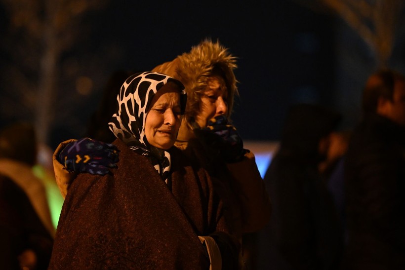 6 Şubat felaketinin ikinci yıl dönümü: Aileler geceyi mezarlıklarda geçirdi - Resim: 14