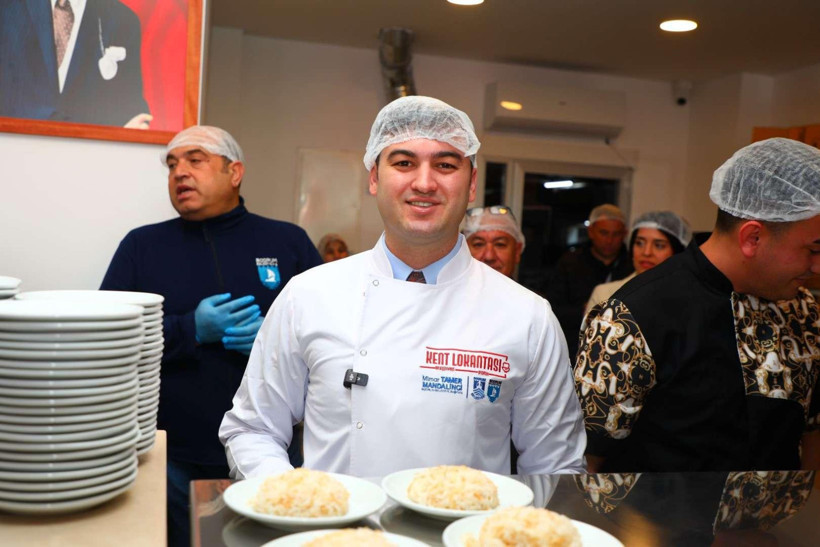 Bodrum'da da Kent Lokantası açıldı - Resim : 2