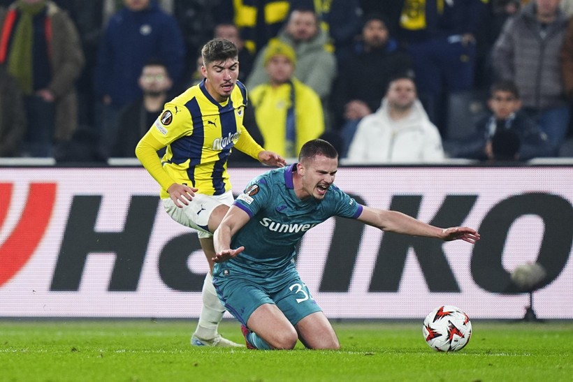 Fenerbahçe Anderlecht’i domine etti! 3 farklı skorla turu araladı - Resim : 3